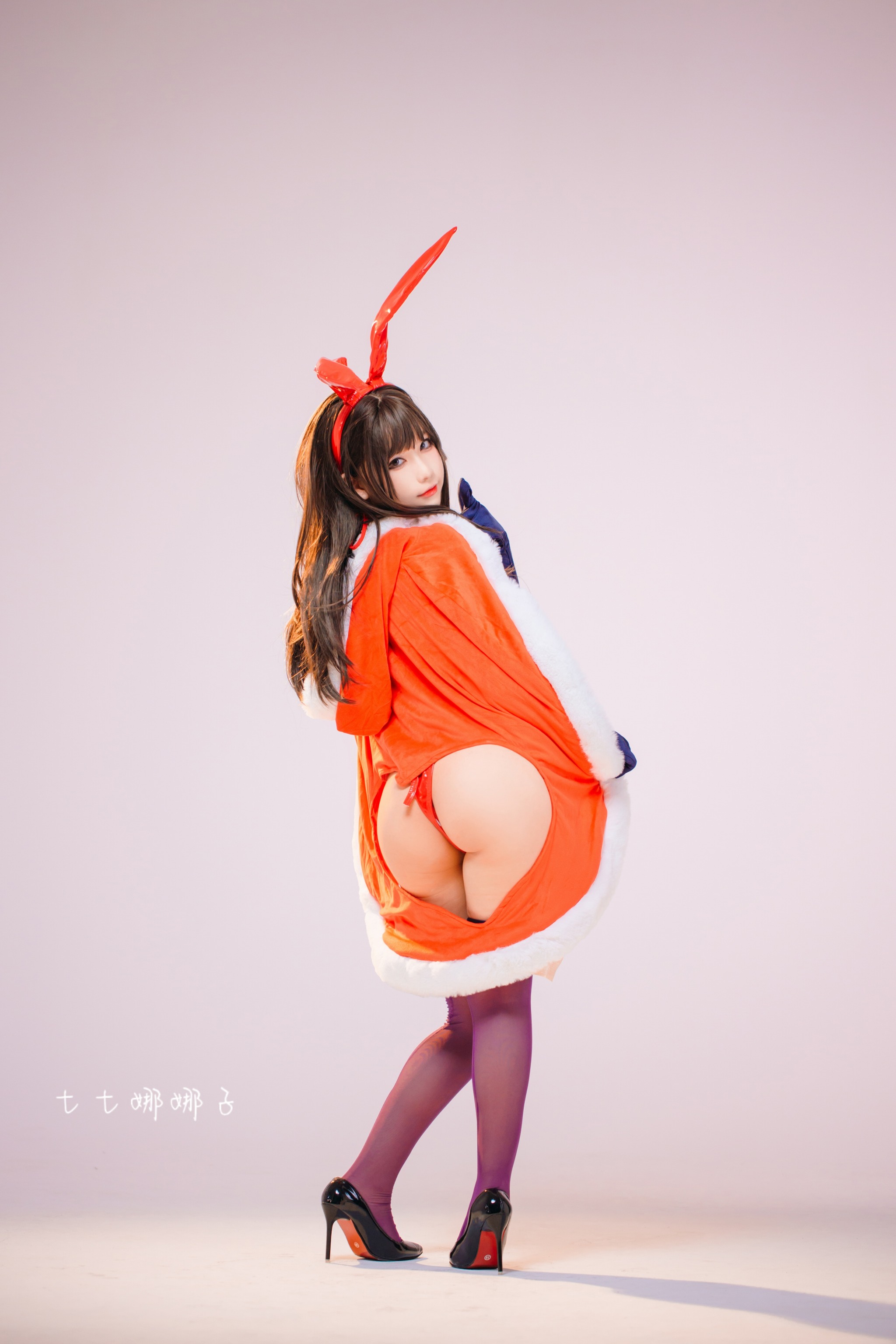 七七娜娜子 - NO.001 圣诞魔太郎 [23P4V]-XikXak